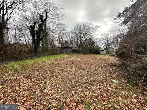 417 Smith St, Millville, NJ 08332