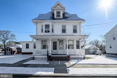 18 Edgewood Ave, Cedarville, NJ 08311