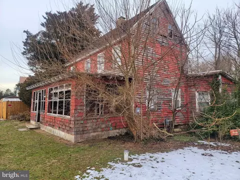 8 Broad, Leesburg, NJ 08327