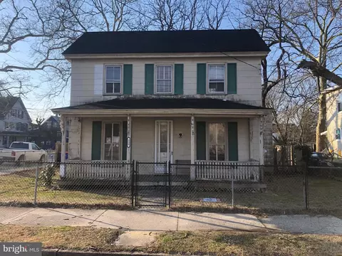 329 E Vine St, Millville, NJ 08332