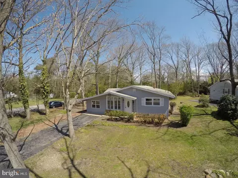 12 Cornwall Ave, Millville, NJ 08332