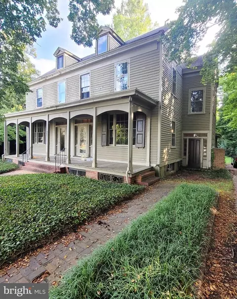 945 Ye Greate St, Greenwich, NJ 08323