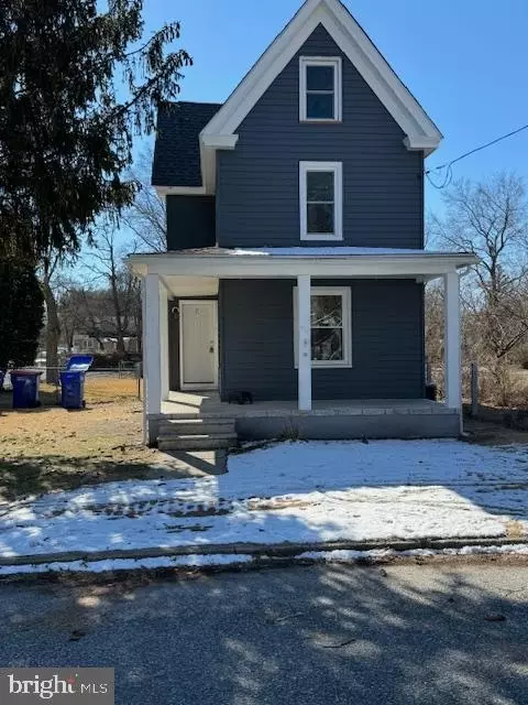 311 W Race St, Millville, NJ 08332