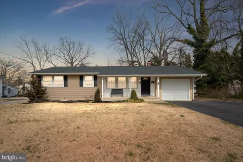 1104 Fairmount Ave, Vineland, NJ 08360