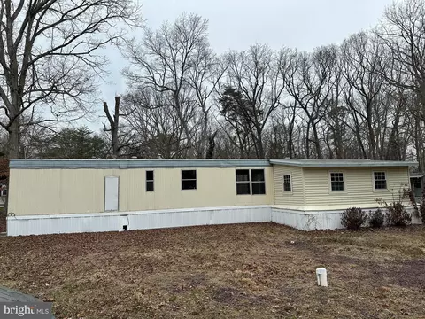 467 Hyacinth Rd, Millville, NJ 08332
