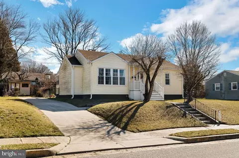 77 Spring St, Bridgeton, NJ 08302