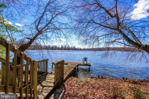 49 Sunset Lake Rd, Bridgeton, NJ 08302