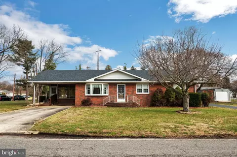 1710 E Walnut Rd, Vineland, NJ 08361