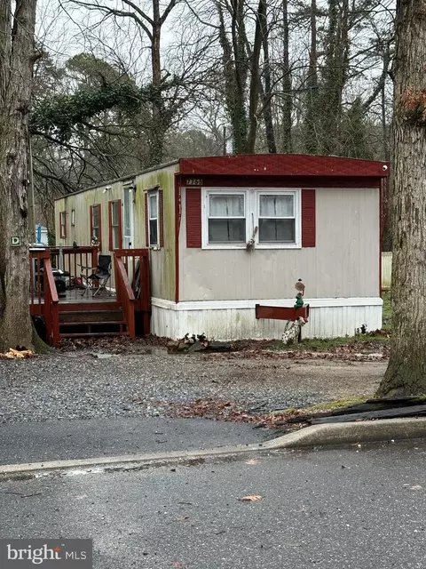 7753 Raymond Dr, Millville, NJ 08332