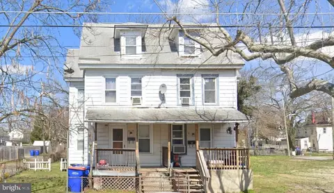 8 W Powell St, Millville, NJ 08332