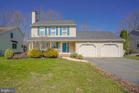 780 Timber Brook Dr, Vineland, NJ 08360