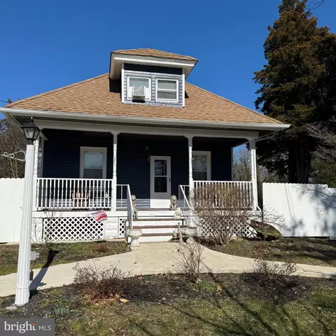 688 E Sherman Ave, Vineland, NJ 08360