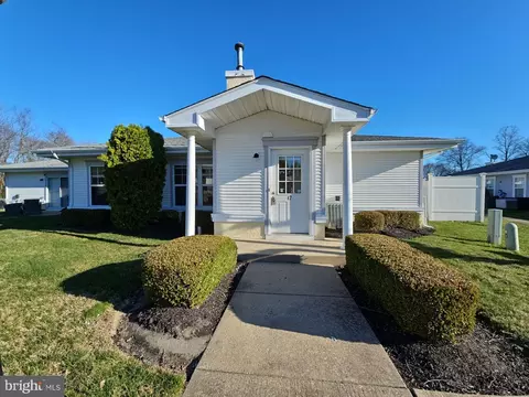 2139 Chestnut Ave E #17, Vineland, NJ 08360