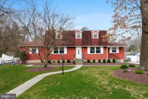 340 Lloyd Ter, Millville, NJ 08332