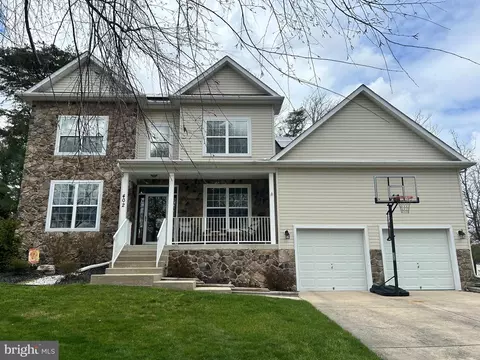 402 Union Lake Rd, Millville, NJ 08332