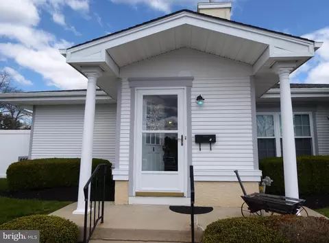 2139 E Chestnut Ave # 6, Vineland, NJ 08361
