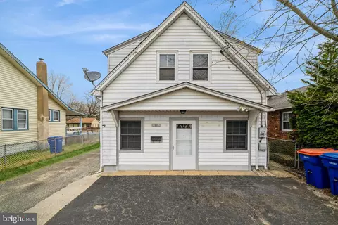 18 E Foundry St, Millville, NJ 08332