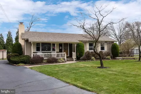 555 Highland Ave, Vineland, NJ 08361