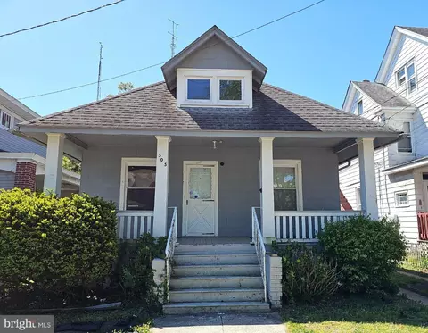 505 E Oak St, Millville, NJ 08332