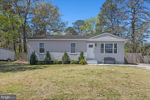 1140 Louis Dr, Millville, NJ 08332
