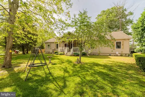 10 Doughty Cir, Millville, NJ 08332