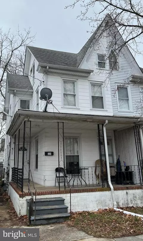 324 S 4th St, Millville, NJ 08332