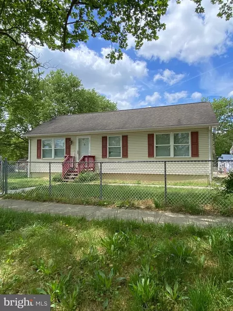 420 S 2nd St, Vineland, NJ 08360