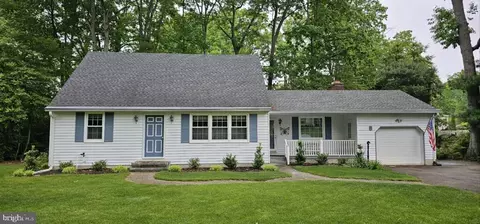 8 Granada Dr, Bridgeton, NJ 08302