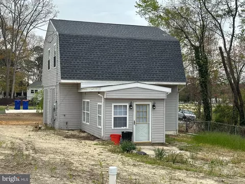113 Pine Rd, Millville, NJ 08332