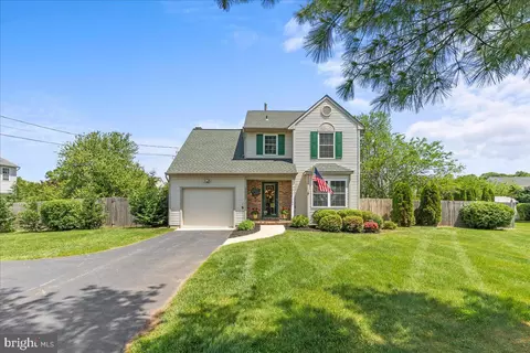 2602 Dante Ave, Vineland, NJ 08361