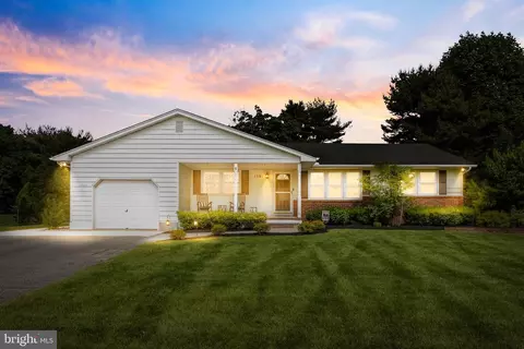 1581 James Ct, Vineland, NJ 08361