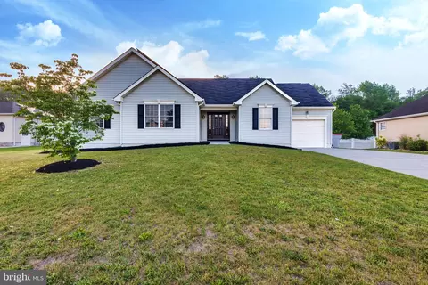1295 Livia Ln, Vineland, NJ 08360