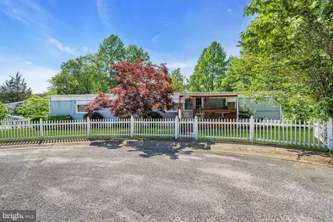 8 Truman Pl, Millville, NJ 08332