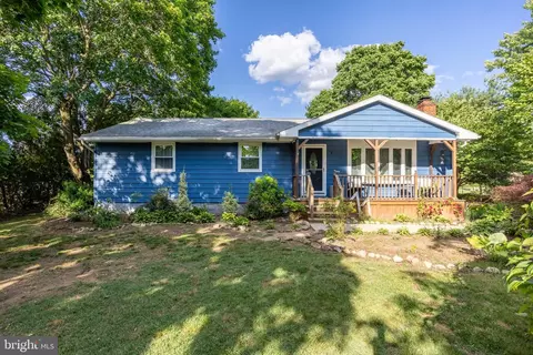 658 Morton Ave, Rosenhayn, NJ 08352