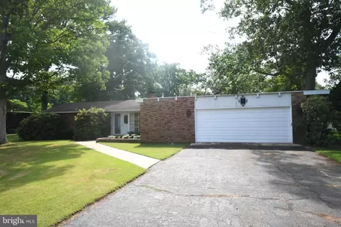 1209 Robin Rd, Millville, NJ 08332
