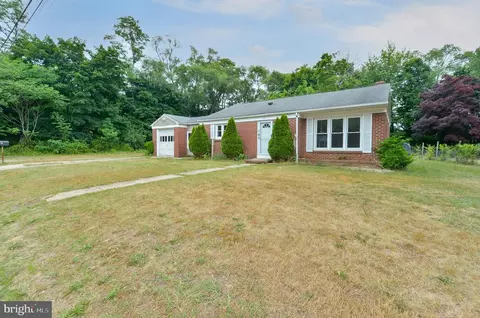 49 Logan St, Bridgeton, NJ 08302