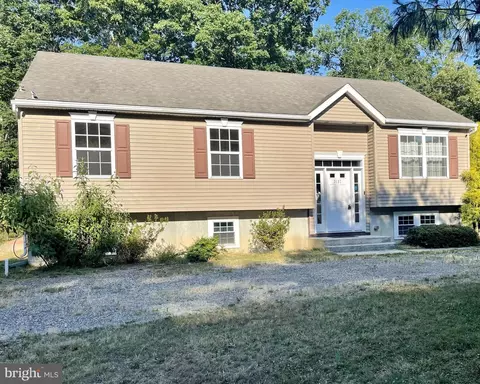 3157 Lexington Ave, Millville, NJ 08332