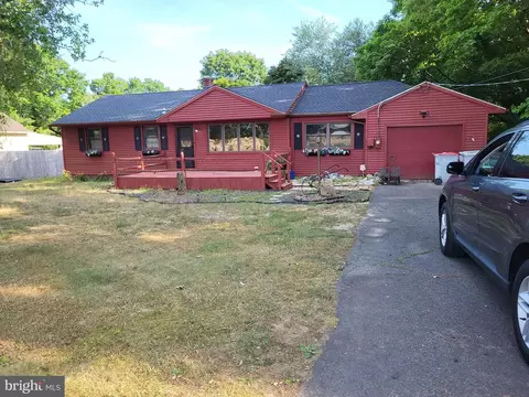 363 Beacon Ave, Vineland, NJ 08360