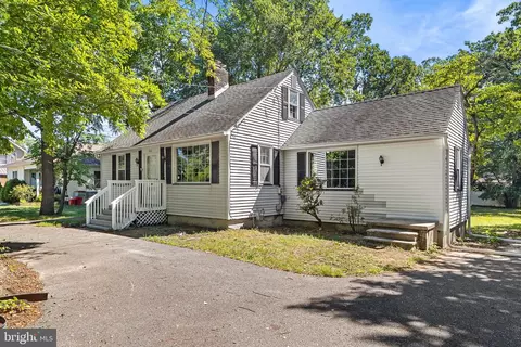 3313 N Delsea Dr, Vineland, NJ 08360
