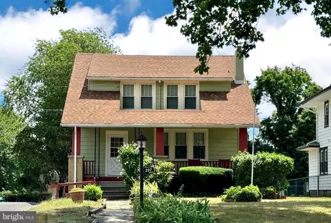 207 S East Ave, Vineland, NJ 08360