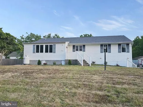 1651 Main St, Port Norris, NJ 08349