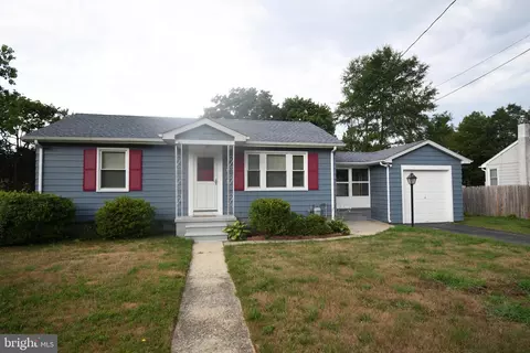 794 S West Ave S, Vineland, NJ 08360
