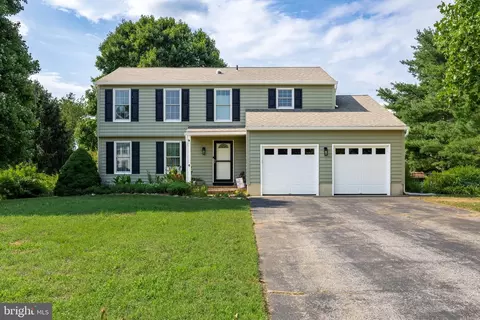 6 Quail Ridge Dr, Bridgeton, NJ 08302