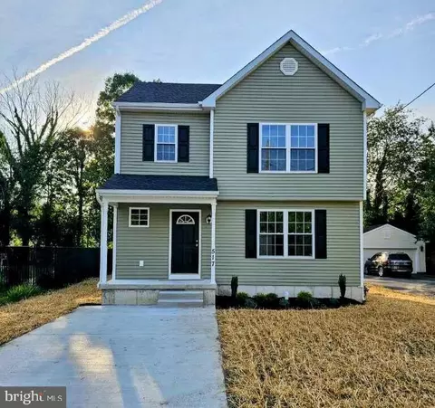 421 S 2nd St, Vineland, NJ 08360