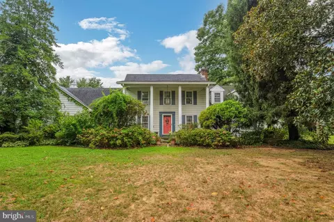 1825 Washington Ave, Vineland, NJ 08361