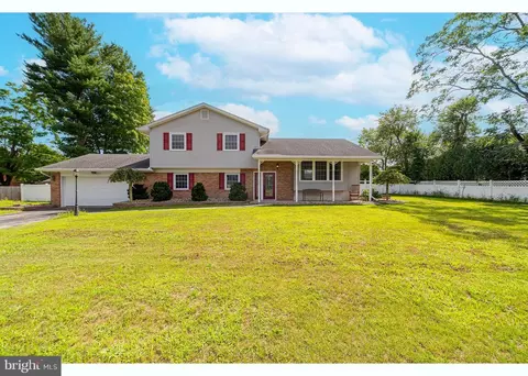 2927 Marion St, Vineland, NJ 08361
