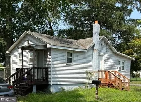723 Humbert St, Vineland, NJ 08360