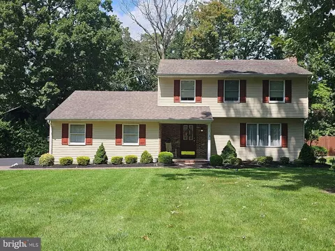 2 Shadow Brooke Dr, Bridgeton, NJ 08302