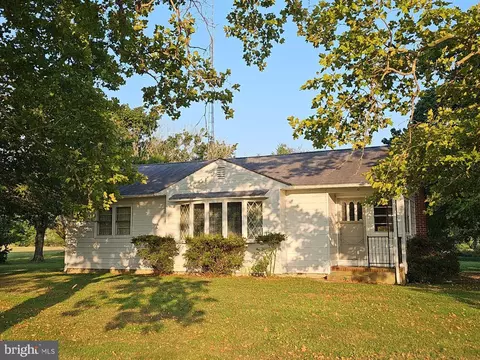 42 Newport Rd, Newport, NJ 08345