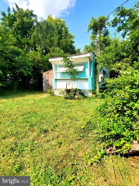 107 Garrison Ave, Fortescue, NJ 08321